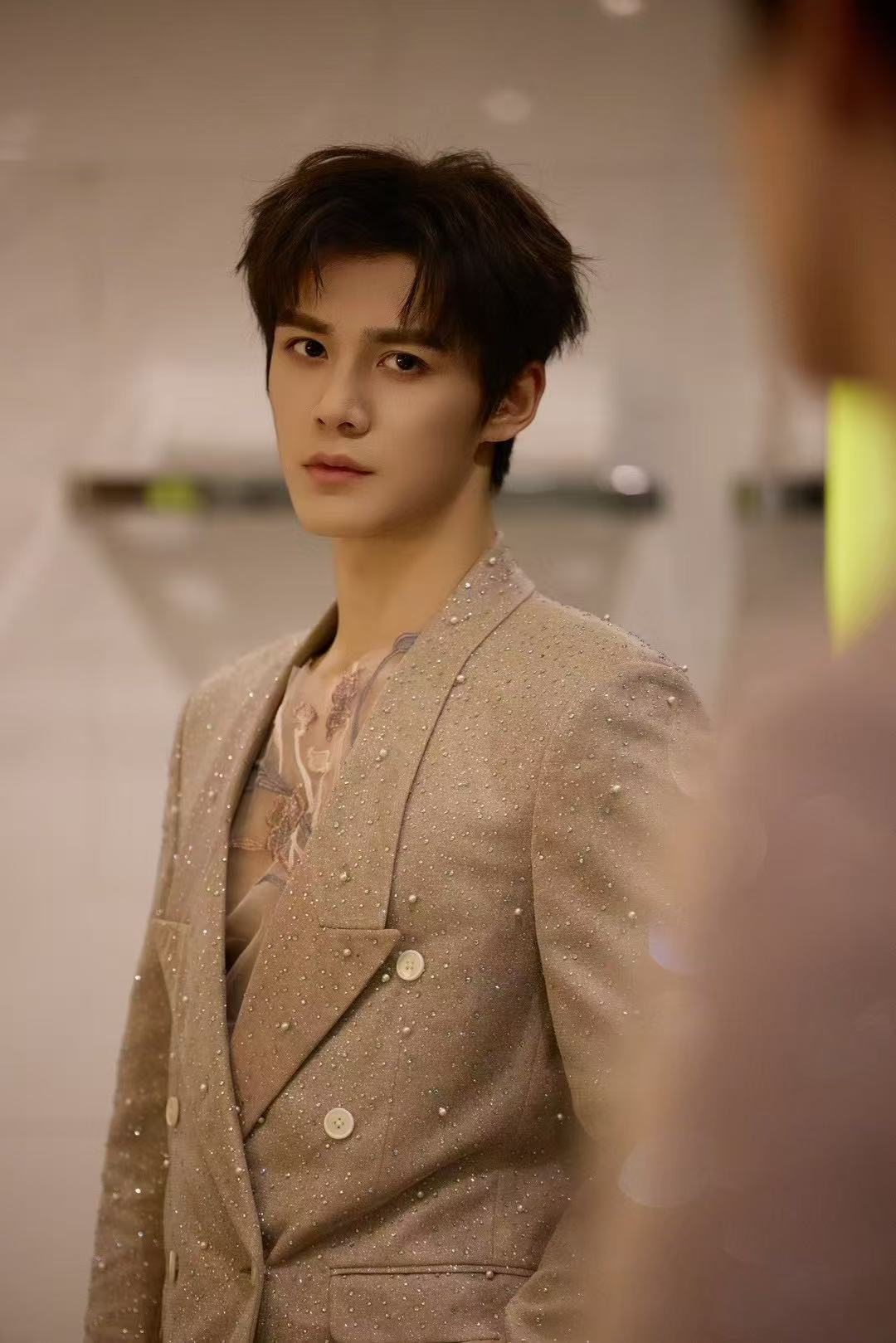 袁梓铭参加芒果选角 被饶雪漫评“男主脸”有意与其合作(你认识袁梓恒吗)