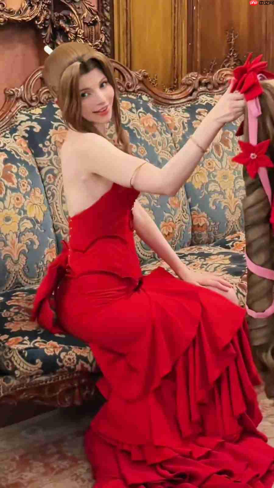 艾什莉体模cos《最终幻想》爱丽丝 顶级身材尽显优雅