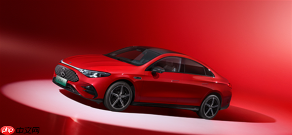 “会思考”的自动驾驶来了:奔驰CLA首家用上英伟达Alpamayo平台