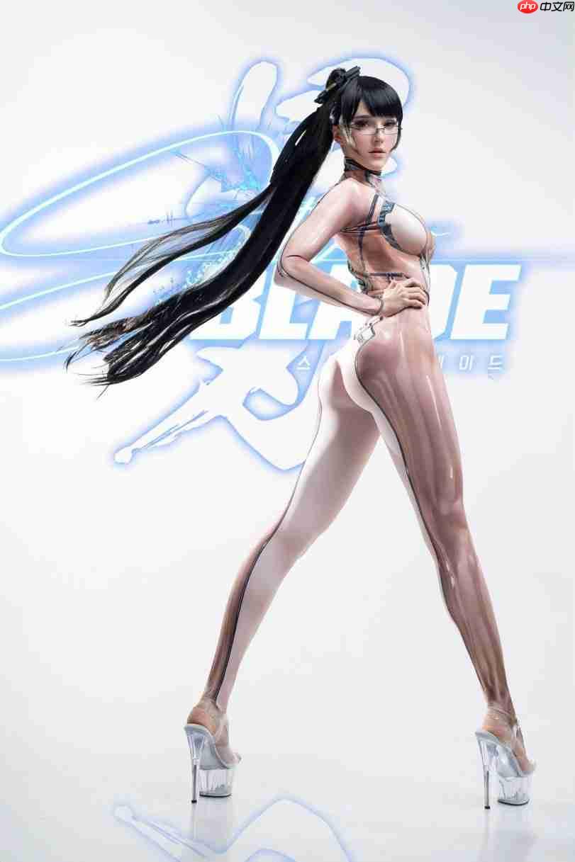 把持不住！ 国外知名模特穿透明装战衣cos《剑星》伊芙