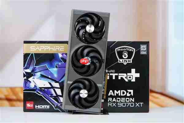 独特背插供电！蓝宝石NITRO+氮动RX 9070 XT显卡图赏