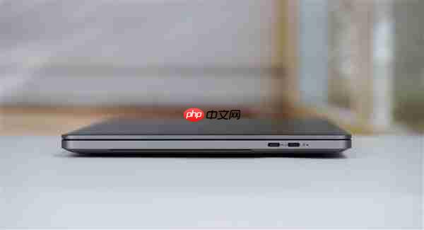 首发自研长江SoC！摩尔线程AIBOOK笔记本图赏