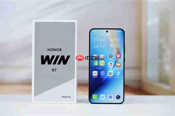 10000mAh巨无霸电池仅2599元起！荣耀WIN RT图赏