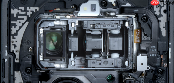 小米17 Ultra徕卡2亿长焦拆解：迄今最复杂的长焦结构！