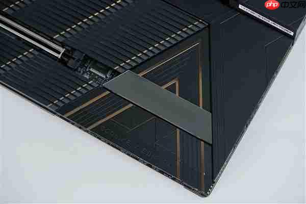 限量1000块！微星MEG X870E GODLIKE X EDITION主板图赏