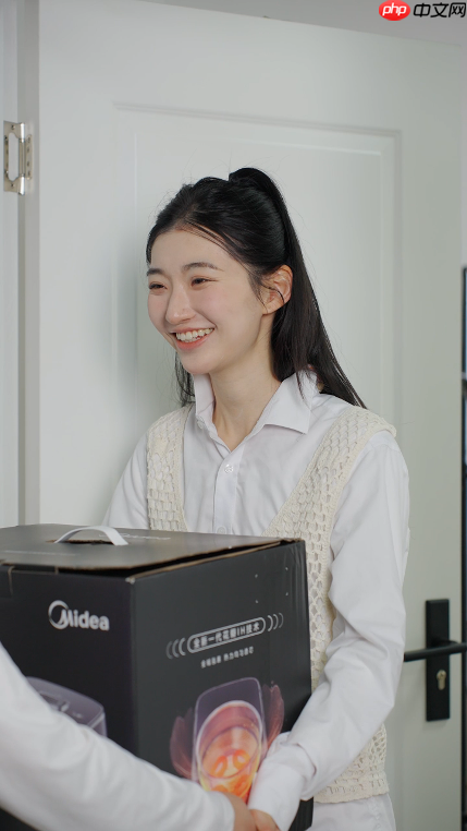 旧机全部碾压,高管送货上门!美的生活电器只换不修卷出新高度