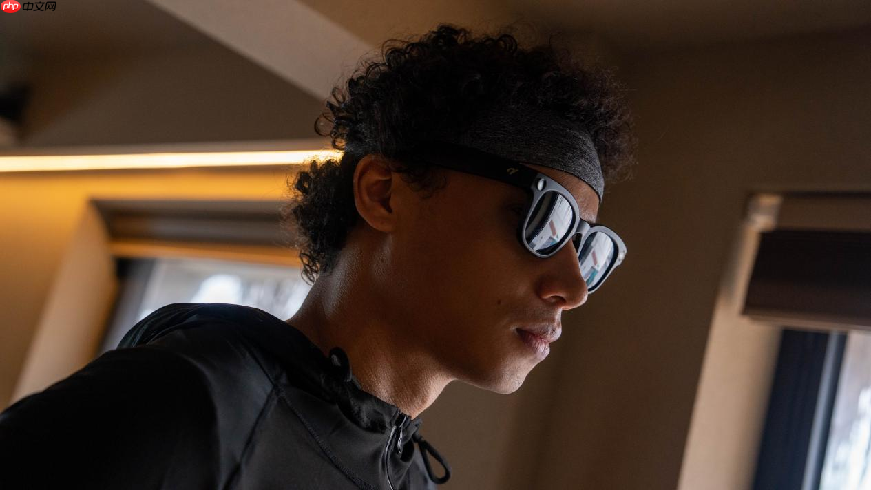 大朋AI眼镜发布三个月：首批售罄、海外订单增长，AI轻穿戴加速走向大众