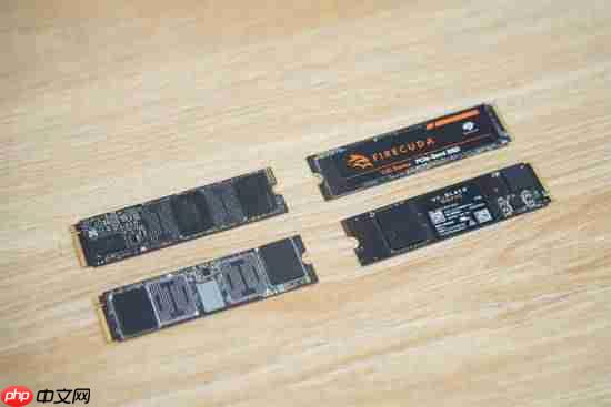 PC厂商麻了：内存SSD成本太高 没出厂就已经亏本