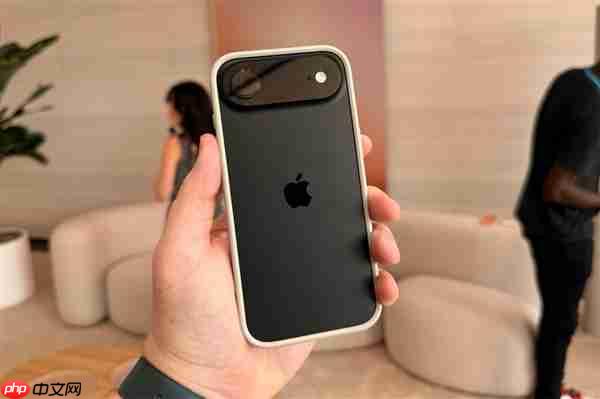 iPhone Air掉链子：苹果方向错了