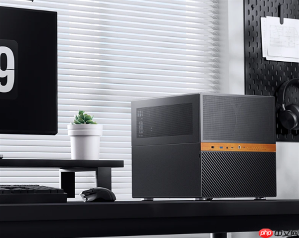 乔思伯推出新款NAS机箱N6:支持双电源 带风扇调速器