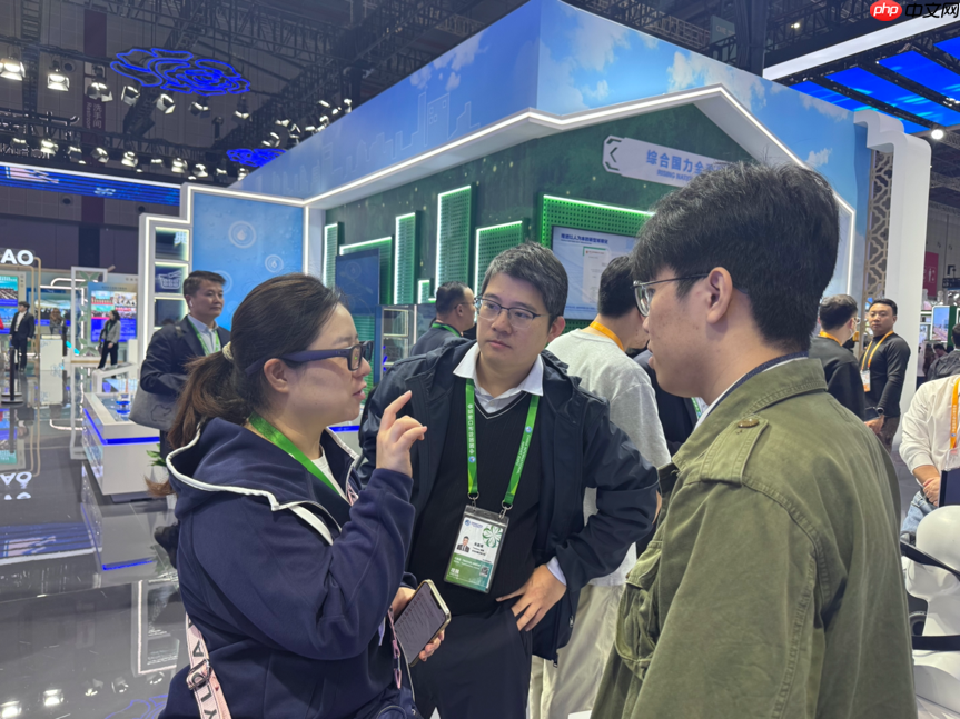 亮相“国家橱窗”，影目INMO成唯一入驻进博会中国馆的AI眼镜企业