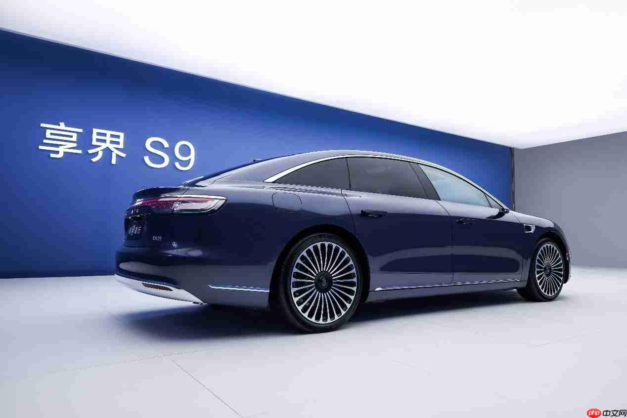 新款享界S9正式开启小订，以“豪华满配”发起降维打击