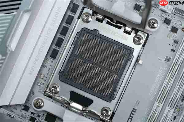 支持10000MT/s内存！微星MPG X870I EDGE TI EVO WIFI主板图赏