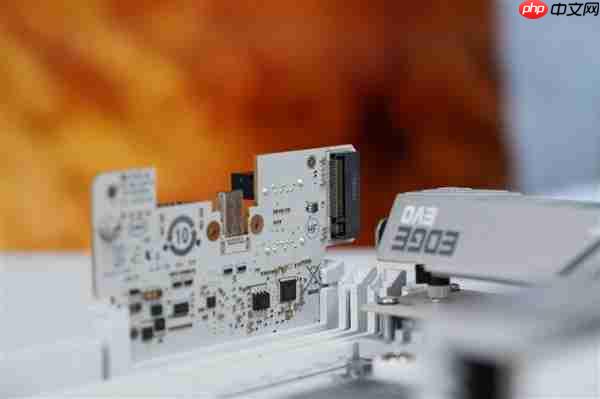 支持10000MT/s内存！微星MPG X870I EDGE TI EVO WIFI主板图赏