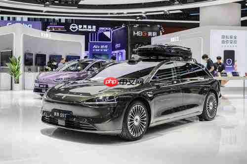 华为携多款明星产品闪耀2025中国移动大会：以技术创新定义智慧生活新范式