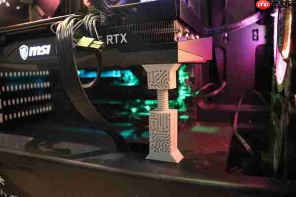 玩家公认的最强显卡支架：居然是一部经典诺基亚手机！