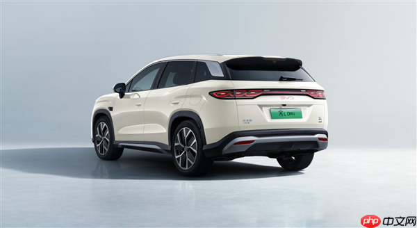 油耗创全球SUV新低！2026款比亚迪宋Pro/宋L DM-i家族上市：9.98万起