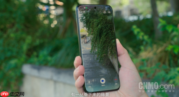 HarmonyOS 6的超能小艺 一句话轻松搞定衣食住行方方面面