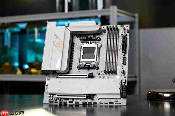 七彩虹B850主板送福利了！白送最高500元E卡