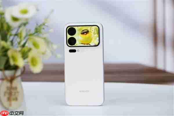 多一块屏对标iPhone 17 Pro Max！小米17 Pro Max图赏