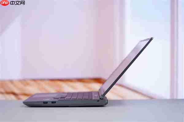 升级长江存储PC450固态硬盘 机械革命耀世16 Ultra图赏