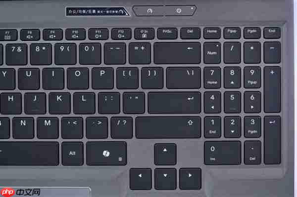 升级长江存储PC450固态硬盘 机械革命耀世16 Ultra图赏