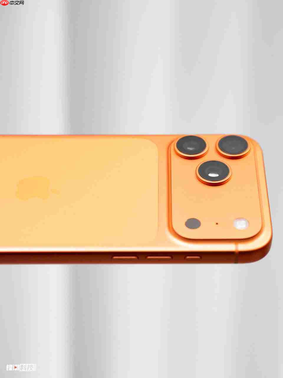 iPhone 17系列图赏：苹果对产品的重新探索