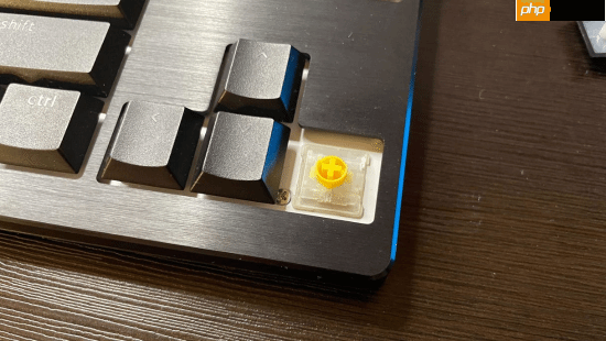 IGN给雷蛇黑寡妇V4薄型版打8分！紧凑又高性能！