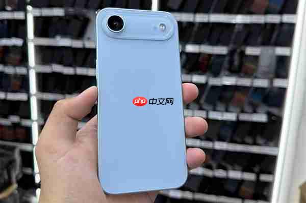 曝苹果销售正接受eSIM培训：iPhone 17系列迈入无卡时代