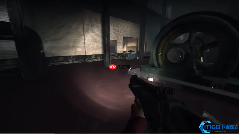 死亡中心电梯攻防核心指南：突破火焰走廊的关键策略