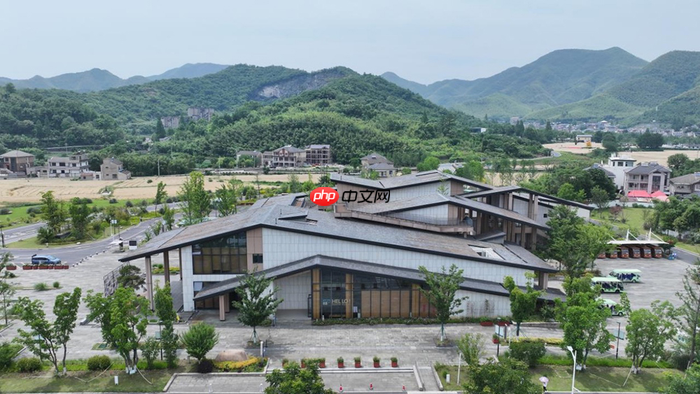 云上草原三期核心项目揭开神秘面纱，沿“最美云上天路”畅游仙侠镇