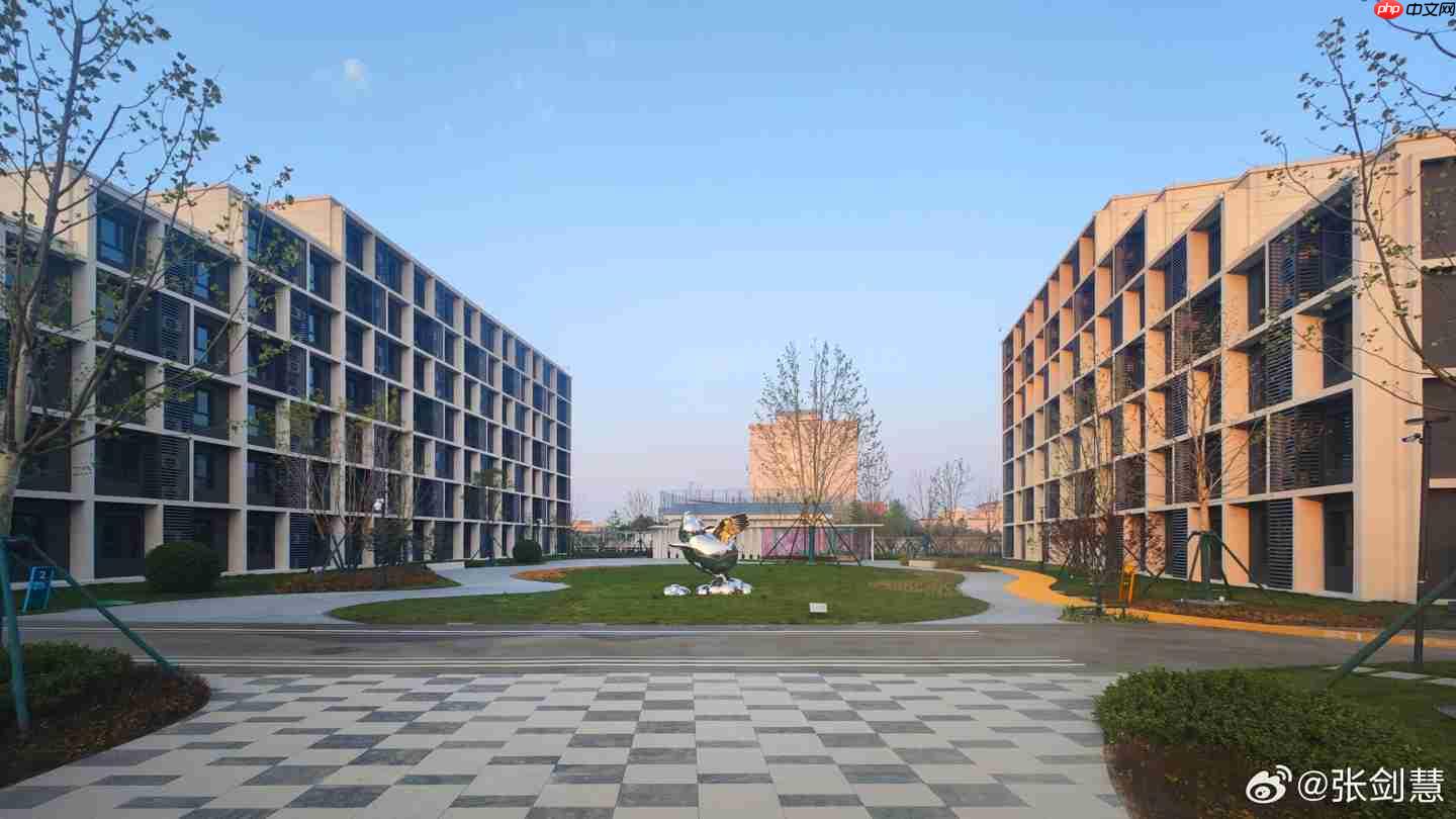 卢伟冰：小米青年公寓今天正式落成启用，实现“为奋斗者筑家”承诺