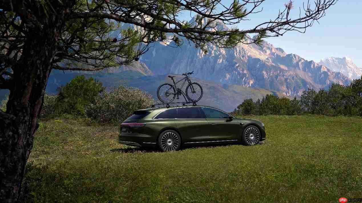 享界S9T黑武士首发，比帕美旅行更酷更优雅