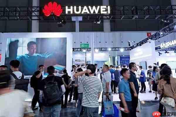 助力教育数智化转型 华为擎云亮相第五届四川教育博览会