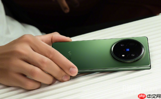 vivo X Fold 5详细配置一览 全球首款三防折叠屏手机