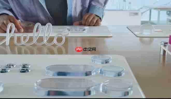 视觉体验焕然一新! 苹果引入全新“液态玻璃”设计