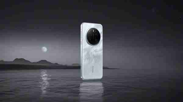 3799元起!荣耀Magic7系列开启限时优惠:可叠国补 最高降700元