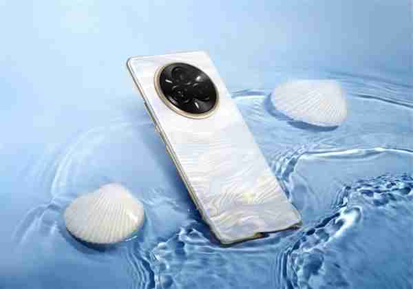 全球首款温感变色手机!真我14 Pro系列官宣1月16日发布