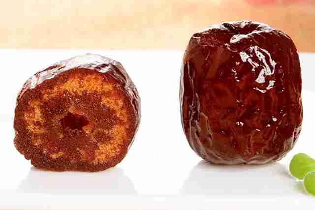 金丝蜜枣和阿胶蜜枣哪个好 金丝蜜枣和水晶蜜枣的区别