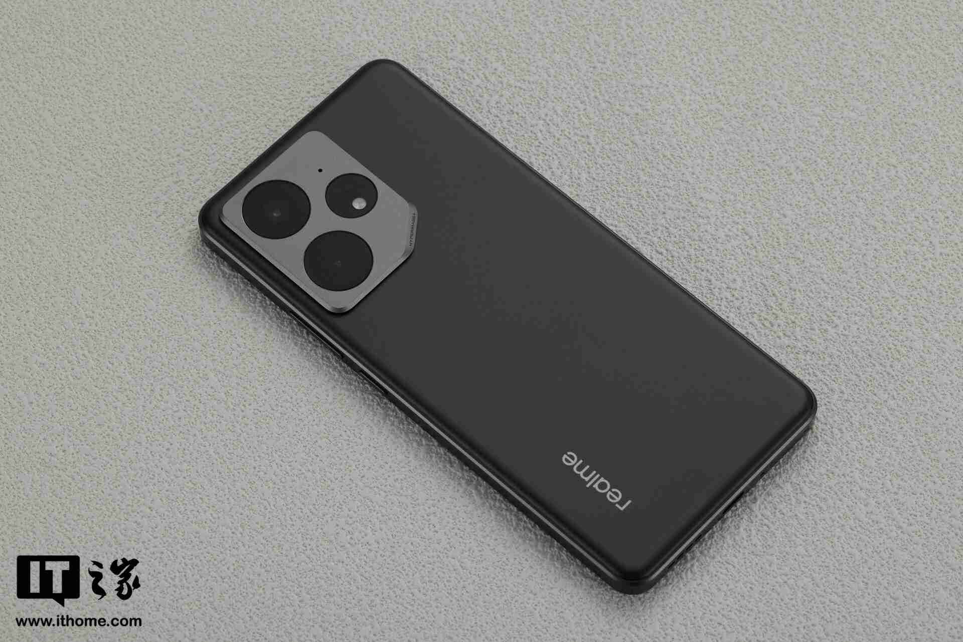 真我 Neo7 图赏:8.5mm 机身内竟塞进 7000mAh 大电池