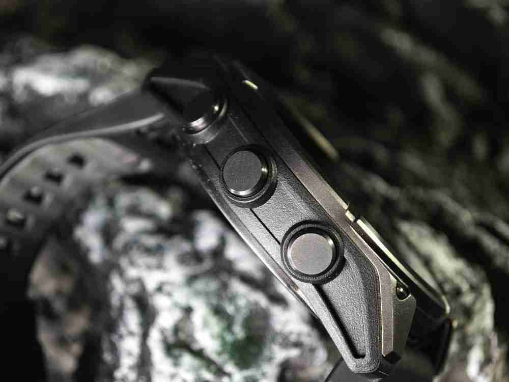 佳明Fenix 8 图赏:智能科技与户外运动的完美结合