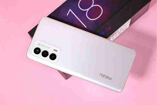 89元起!星纪魅族推出电池一口价活动:魅族18系列迎来第二春