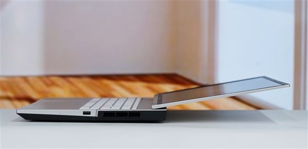 新一代国风电竞本！七彩虹将星X16 Pro图赏