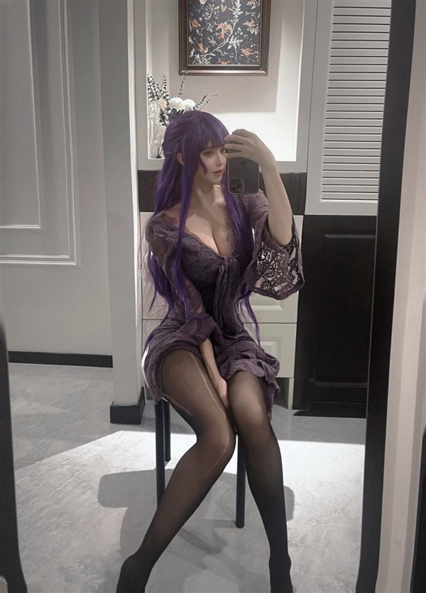 美女Coser被绅士画师肯定：让人心动了