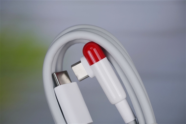 451万分最强旗舰手机！iQOO 15 Ultra图赏